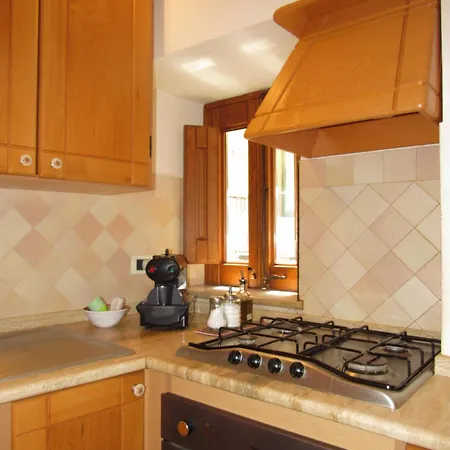 Lancedda Apartament
